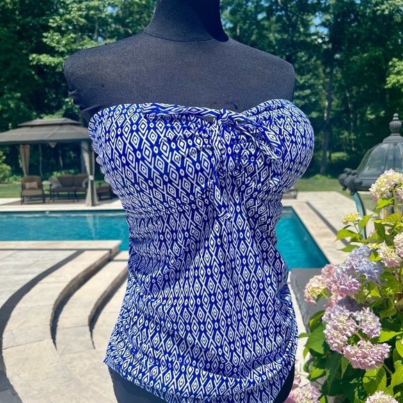 NWT Gorgeous Sea & Sand swimsuit plus size Bando one piece - Picture 4 of 7